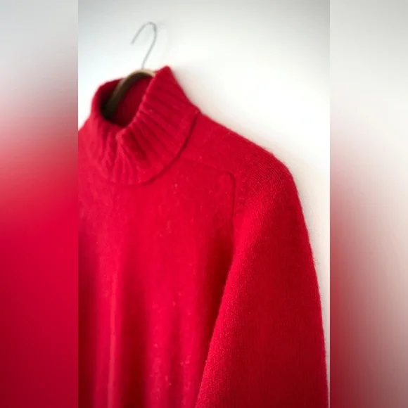 70’s McGregor Vibrant Red Scottish Shetland Wool Turtleneck Sweater - Picture 6 of 8